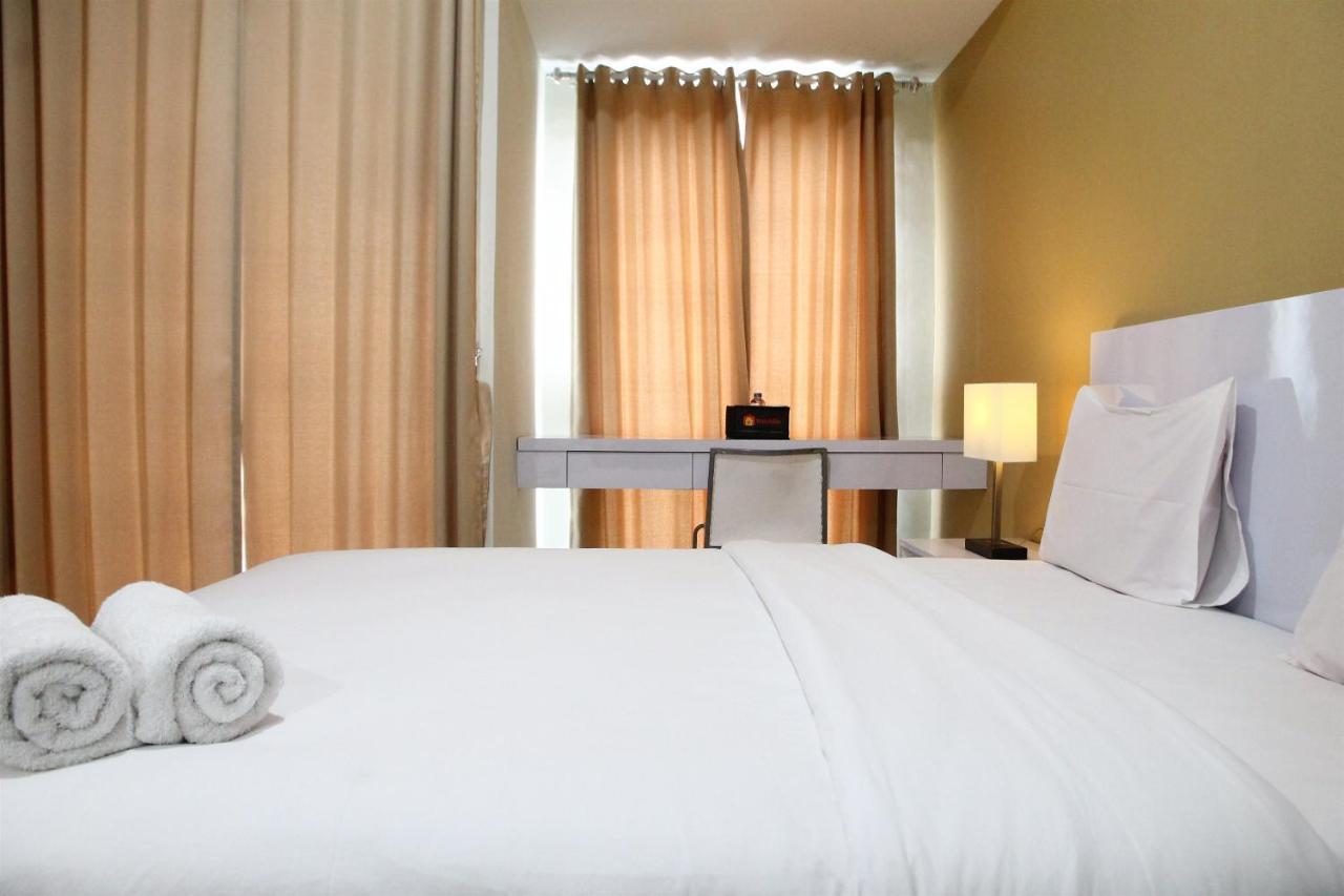 Comfortable Studio Apartment Grand Dhika City By Travelio Bekasi Exteriör bild